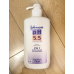 Johnson PH 5.5 2in1 with Moisturizers Body Wash 750ml.